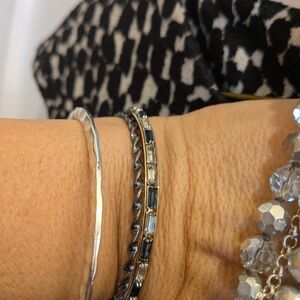 Elegant Silver and Black Women's Bracelet Set